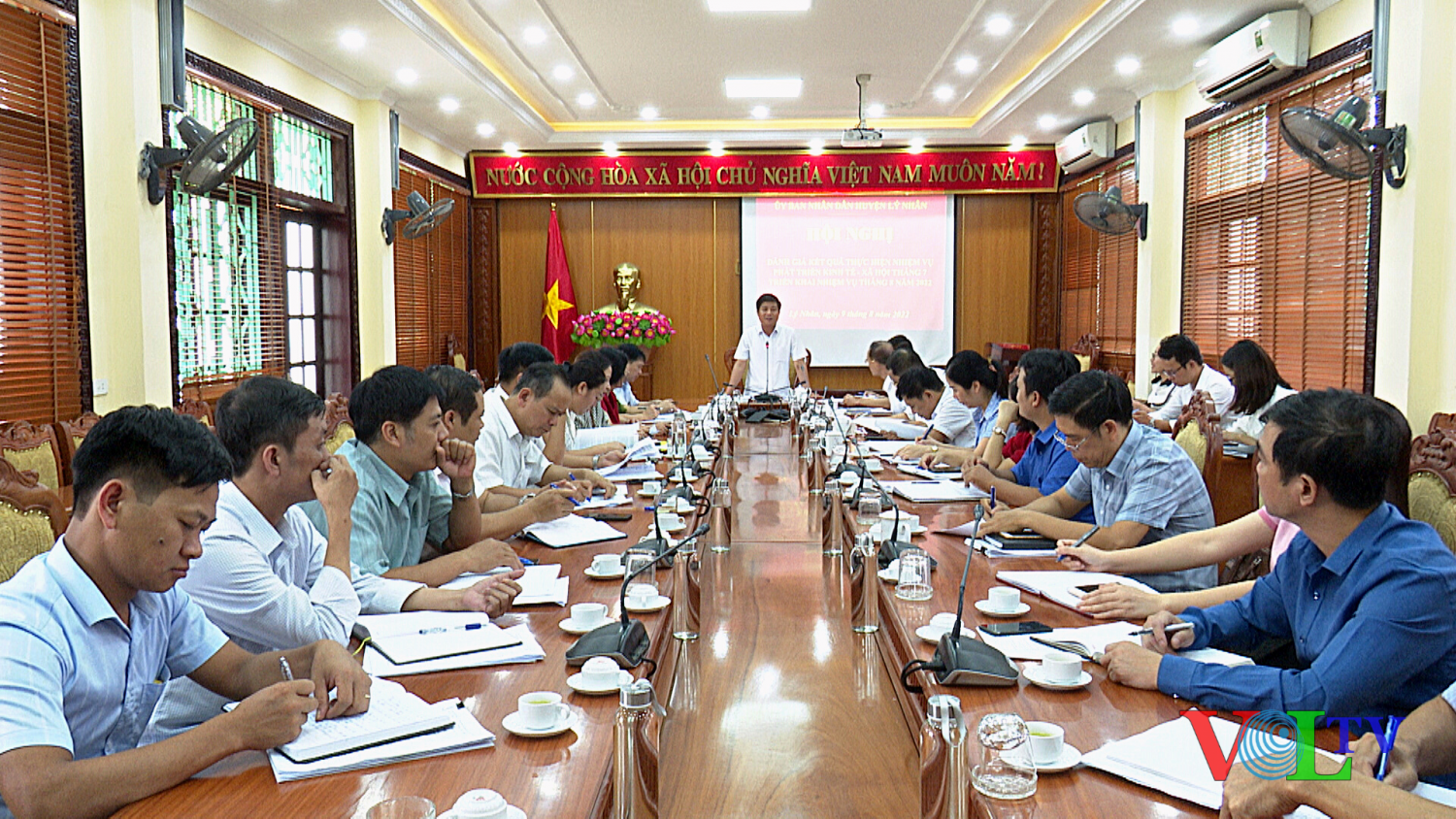 Toàn cảnh hội nghị (3).png