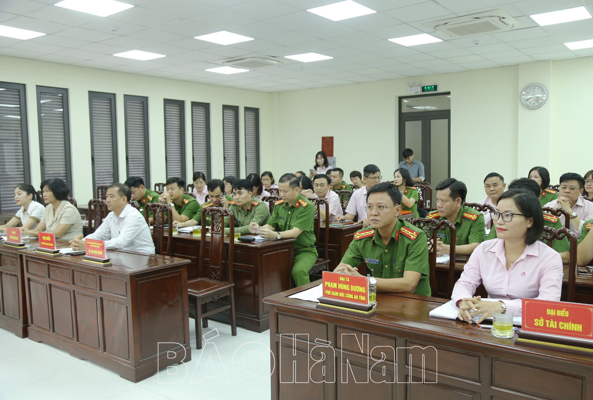 20231108170737-64hoi-nghi-ky-ket.jpg